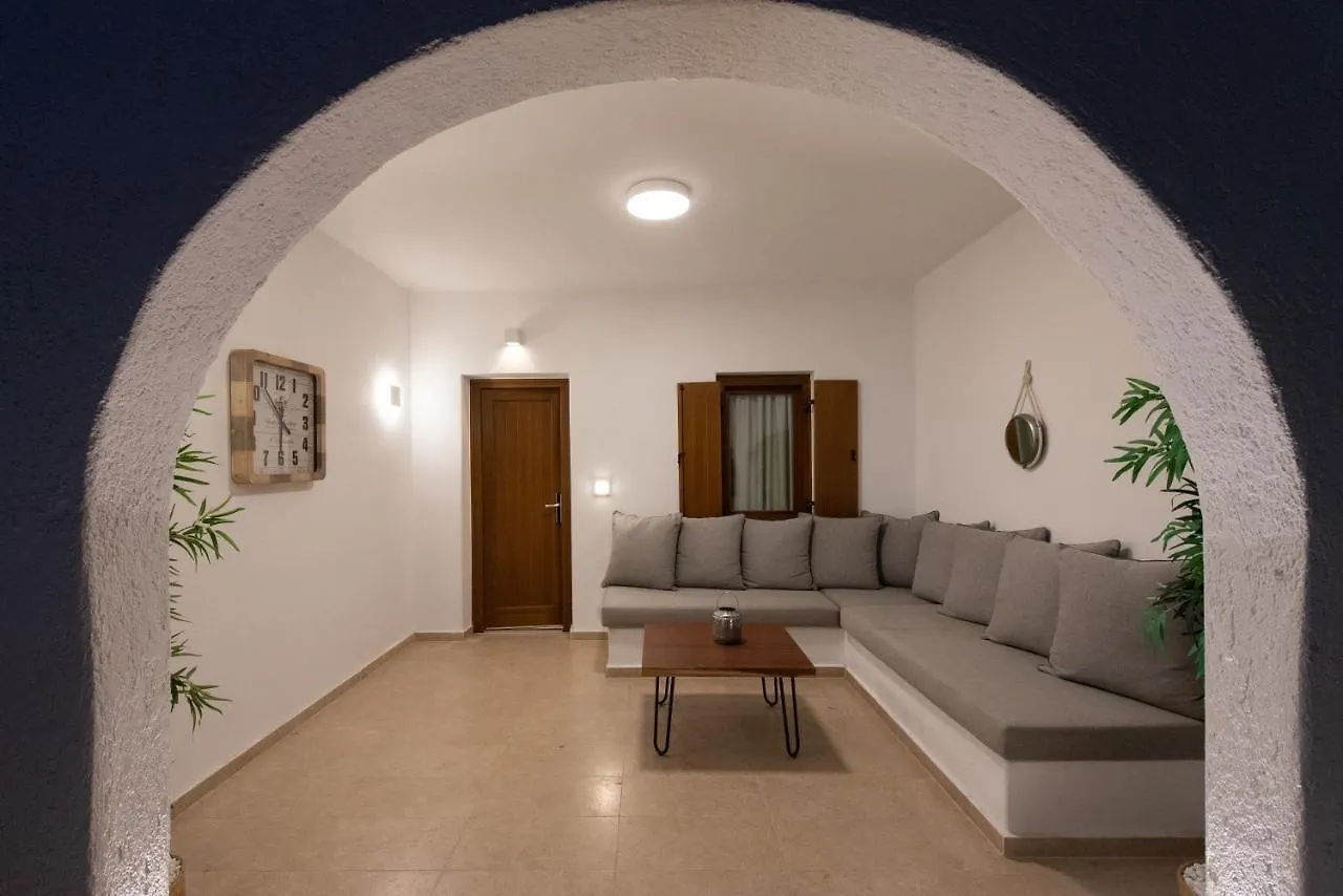 بلاتيس يالوس Edem Garden Residence By Estia 3*, بلاتيس يالوس